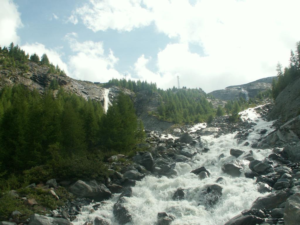 Haus Holiday Saas-Fee Quarto foto